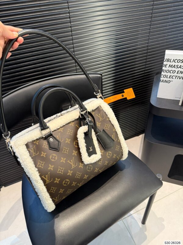 New Collection Fashion LV Handbag 26326