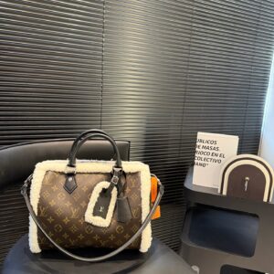 New Collection Fashion LV Handbag 26326 5 050de789