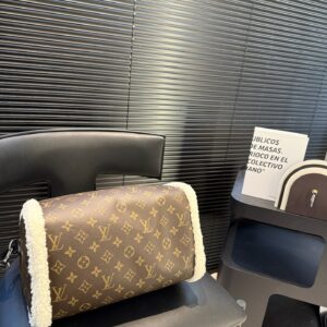 New Collection Fashion LV Handbag 26326 1 f95c83e1