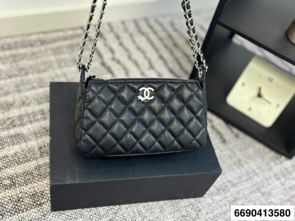 Stylish Fashion Carry CN Handbag 4855