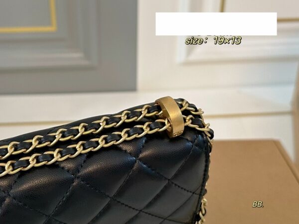 Stylish Fashion Carry CN Handbag CC2510091
