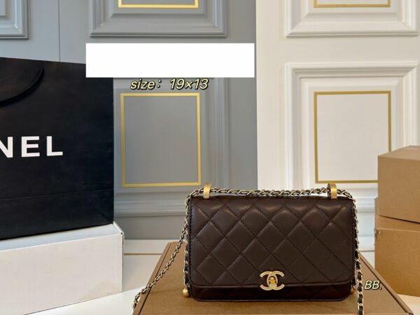 Stylish Fashion Carry CN Handbag CC2510091