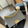 Stylish Fashion Carry CN Handbag CC2510081
