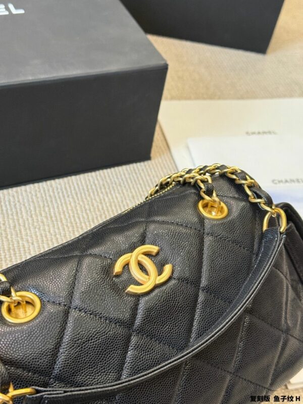 Stylish Fashion Carry CN Handbag CC2510113