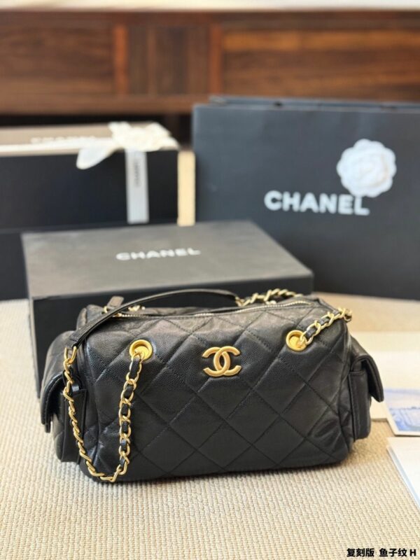 Stylish Fashion Carry CN Handbag CC2510113