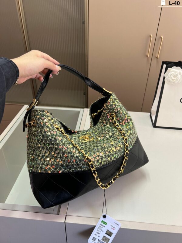 Stylish Fashion Carry CN Handbag CC2510141