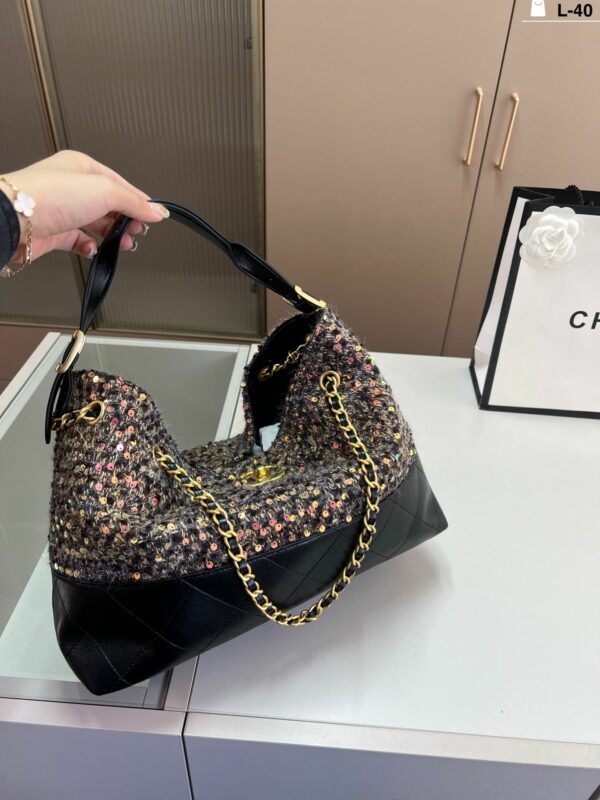 Stylish Fashion Carry CN Handbag CC2510141