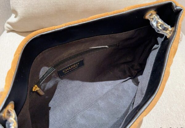 Stylish Fashion Carry CN Handbag CC2510132