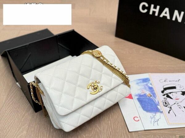 Stylish Fashion Carry CN Handbag CC2510151