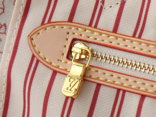 Chic Charm LV Handbag M15124-M15123-N40995 Chic Charm LV Handbag M15124-M15123-N40995
