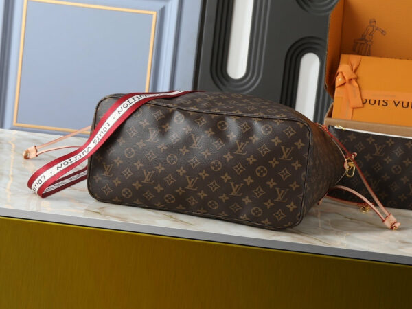 Chic Charm LV Handbag M15124-M15123-N40995 Chic Charm LV Handbag M15124-M15123-N40995