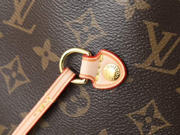 Chic Charm LV Handbag M15124-M15123-N40995 Chic Charm LV Handbag M15124-M15123-N40995