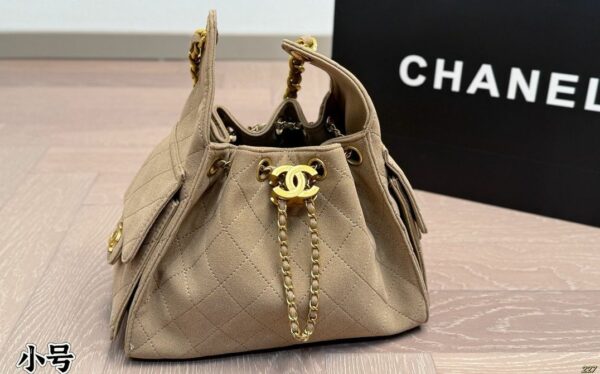 Stylish Fashion Carry CN Handbag CC2510172.1 Stylish Fashion Carry CN Handbag CC2510172.1