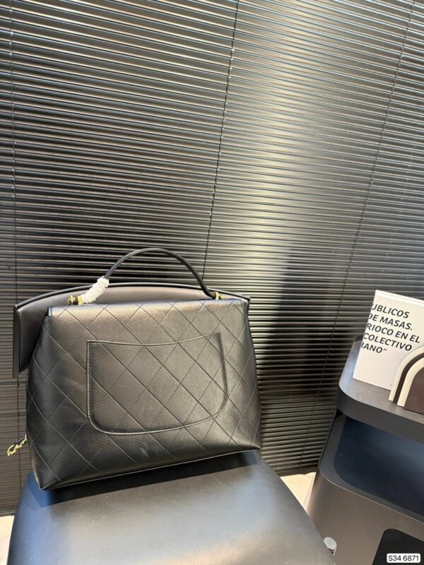 Stylish Fashion Carry CN Handbag 6871