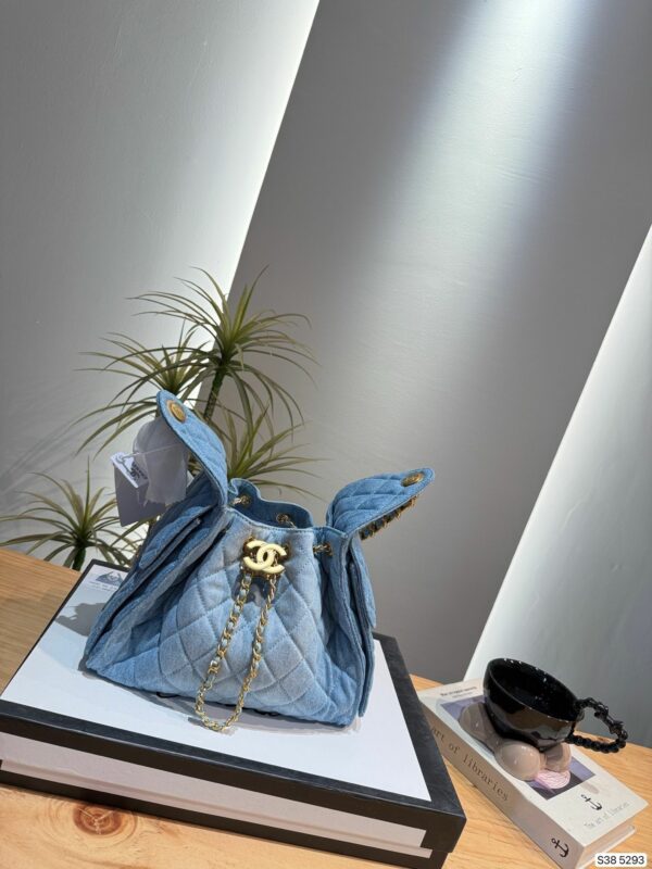 Stylish Fashion Carry CN Handbag 5293