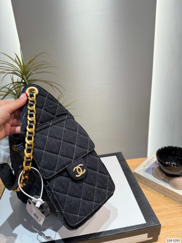 Stylish Fashion Carry CN Handbag 5293