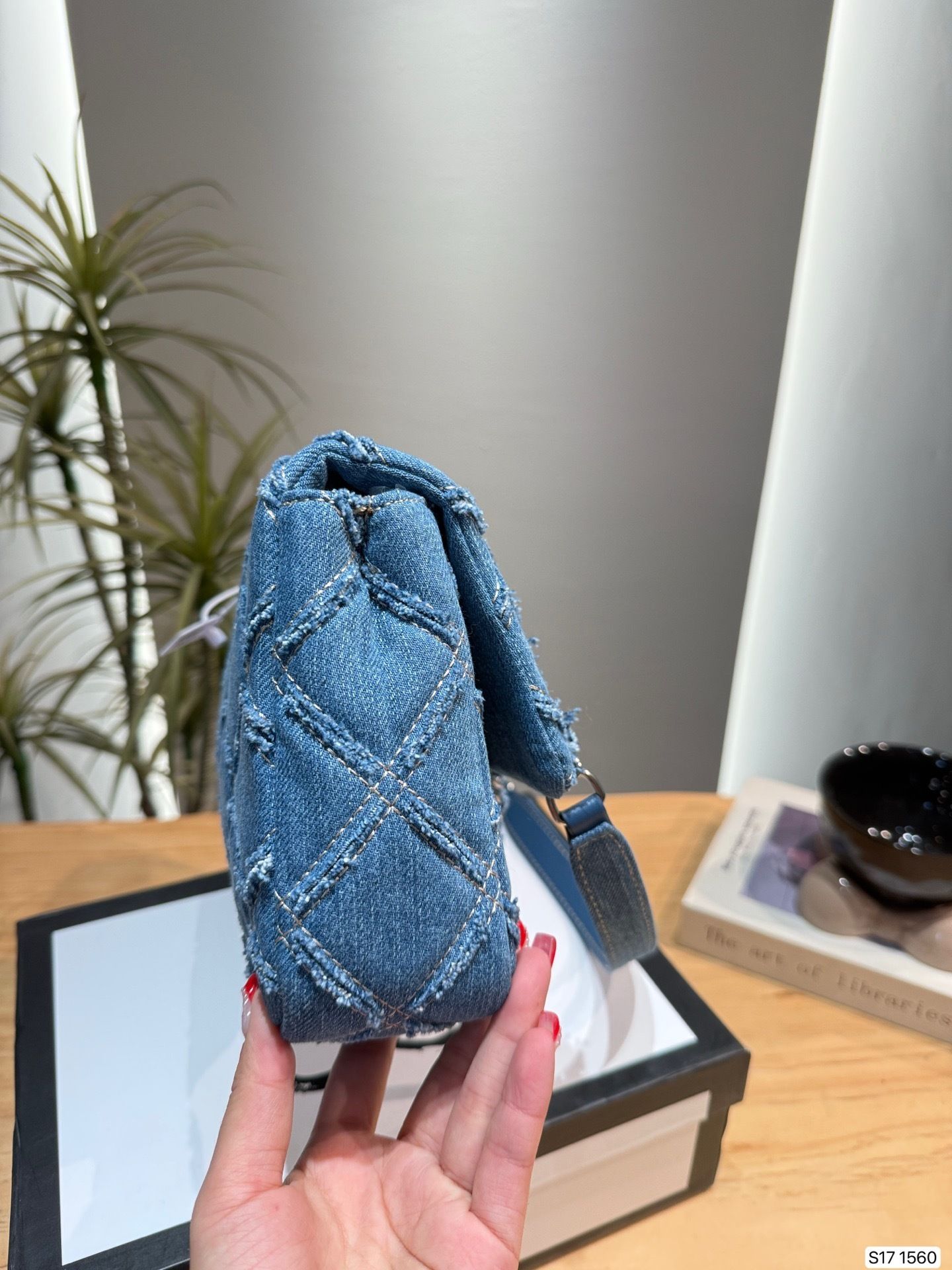 New Collection Fashion CN Handbag 1560 New Collection Fashion CN Handbag 1560