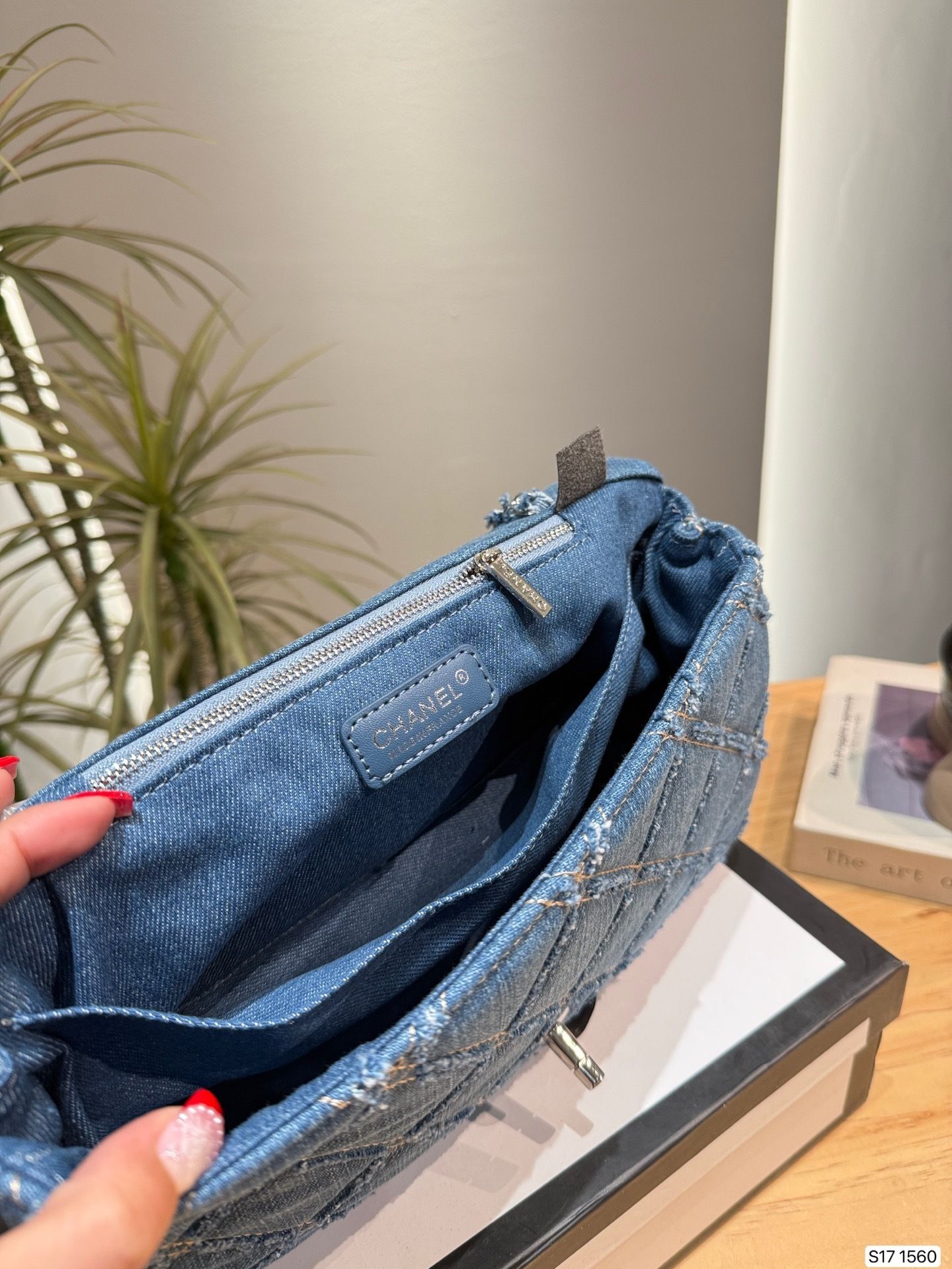 New Collection Fashion CN Handbag 1560 New Collection Fashion CN Handbag 1560