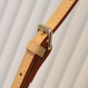 Luxury LV Handbag M25549 1 21b56b23 result