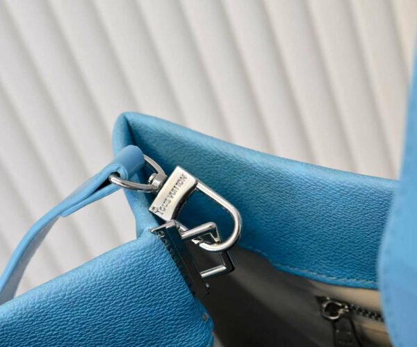 Chic Charm LV Handbag M24457-3