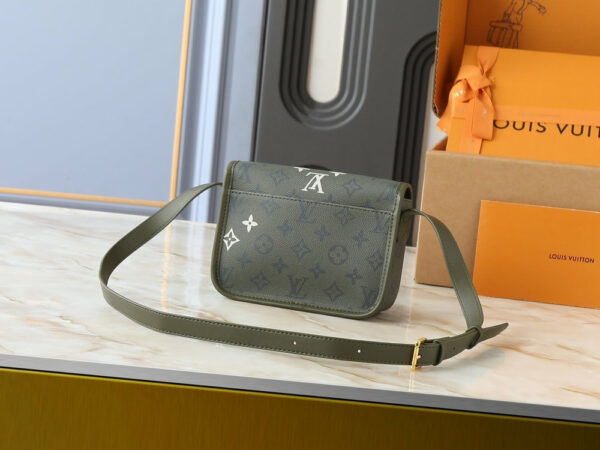 Chic Charm LV Handbag M26805-M83298