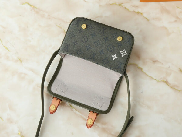 Chic Charm LV Handbag M26805-M83298