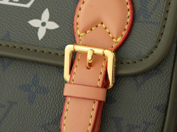 Chic Charm LV Handbag M26805-M83298