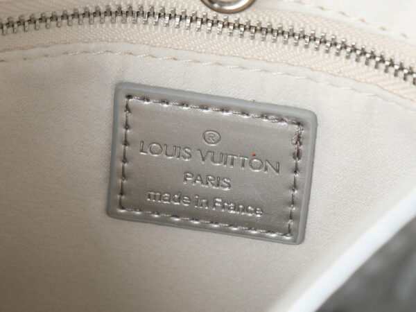Chic Charm LV Handbag M26373-M45659