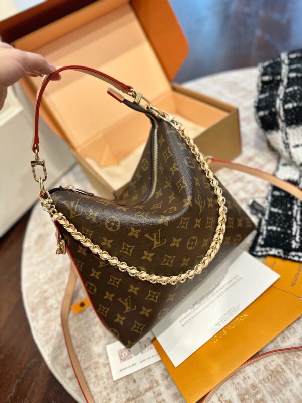 Stylish Fashion Carry LV Handbag LV2511021