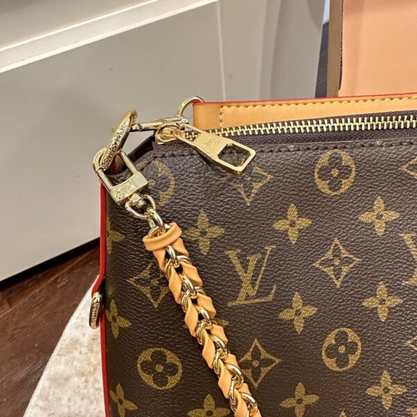 Stylish Fashion Carry LV Handbag LV2511021