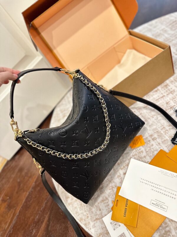 Stylish Fashion Carry LV Handbag LV2511021