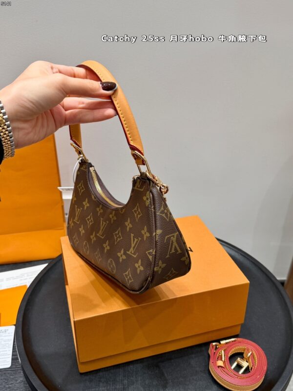Stylish Fashion Carry LV Handbag LV2511023 Stylish Fashion Carry LV Handbag LV2511023