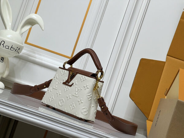 Chic Charm LV Handbag M59939-M94519.5 Chic Charm LV Handbag M59939-M94519.5