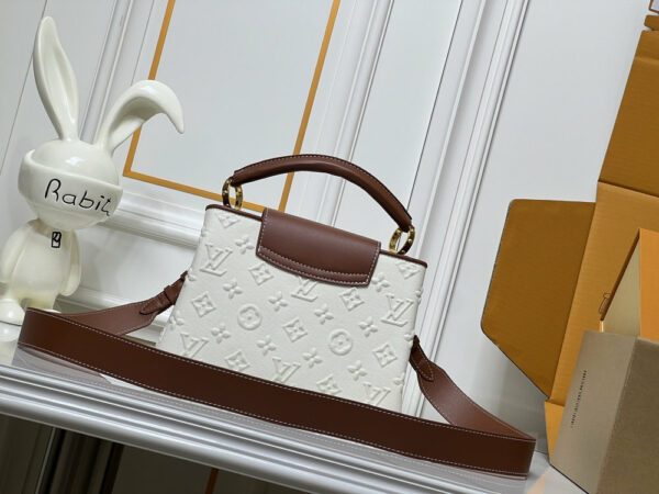 Chic Charm LV Handbag M59939-M94519.5 Chic Charm LV Handbag M59939-M94519.5