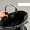 Stylish Fashion Carry CN Handbag CC03113