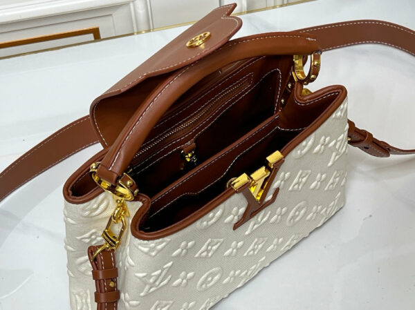 Chic Charm LV Handbag M59939-M94519.5 Chic Charm LV Handbag M59939-M94519.5