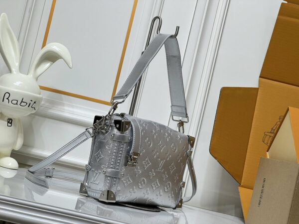 Chic Charm LV Handbag M46358-M26223