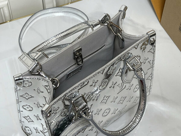 Chic Charm LV Handbag M26373-M45659.1 Chic Charm LV Handbag M26373-M45659.1