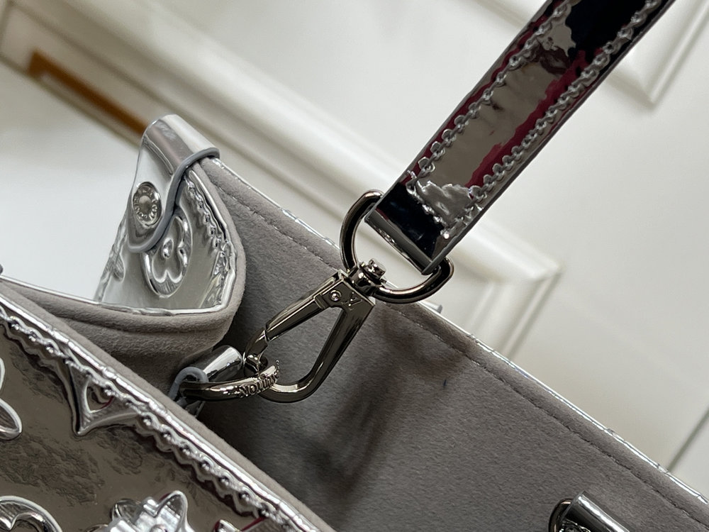 Luxury LV Handbag M26373-M45659.1 Luxury LV Handbag M26373-M45659.1