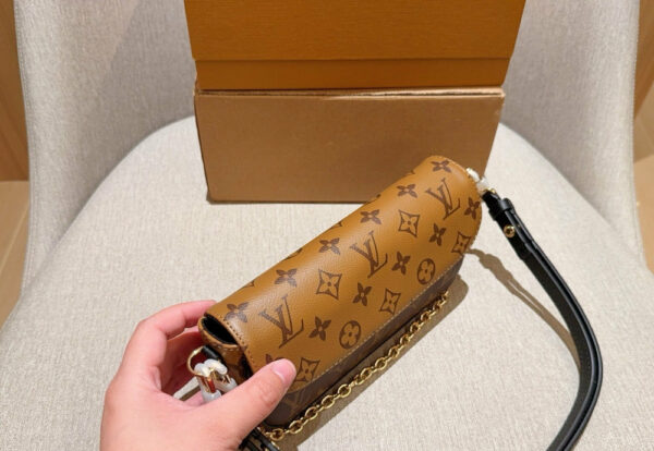 Stylish Fashion Carry Bag L5231