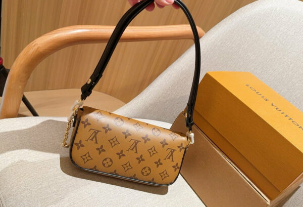 Stylish Fashion Carry Bag L5231