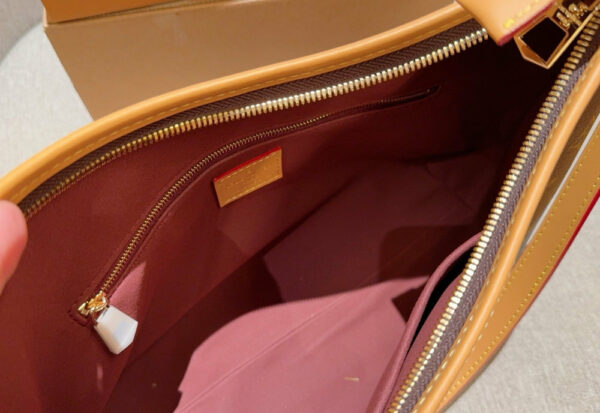 Stylish Fashion Carry Bag L5228 Stylish Fashion Carry Bag L5228