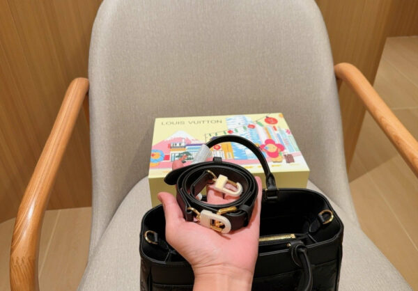 Stylish Fashion Carry Bag L5225 Stylish Fashion Carry Bag L5225