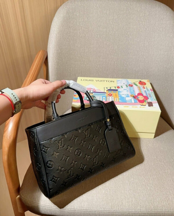 Stylish Fashion Carry Bag L5225 Stylish Fashion Carry Bag L5225
