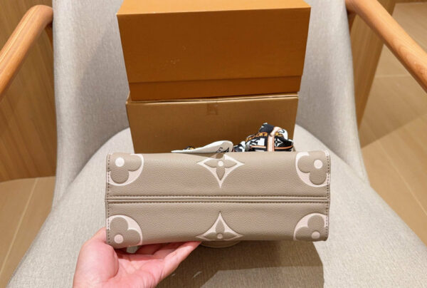 Stylish Fashion Carry Bag L5222