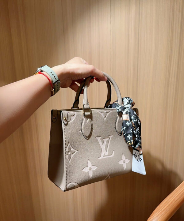 Stylish Fashion Carry Bag L5222
