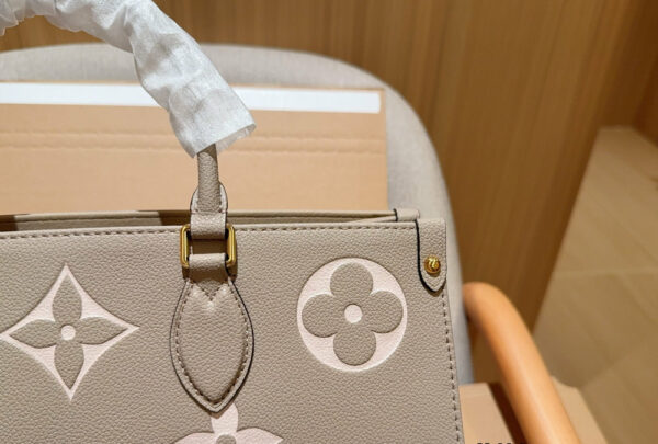 Stylish Fashion Carry Bag L5221 Stylish Fashion Carry Bag L5221
