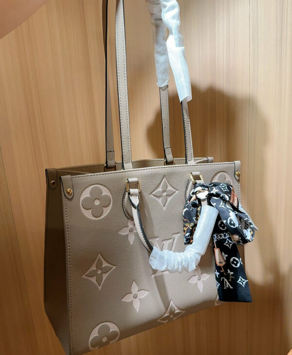 Stylish Fashion Carry Bag L5221 Stylish Fashion Carry Bag L5221