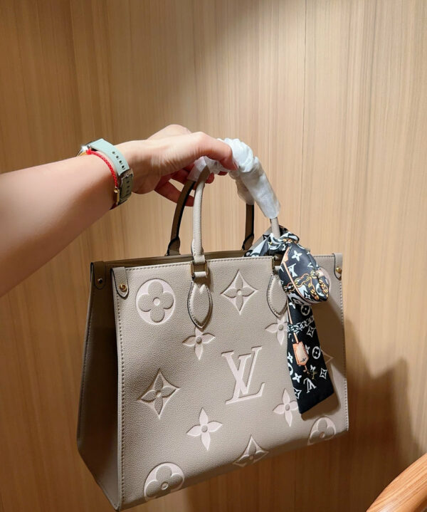 Stylish Fashion Carry Bag L5221 Stylish Fashion Carry Bag L5221