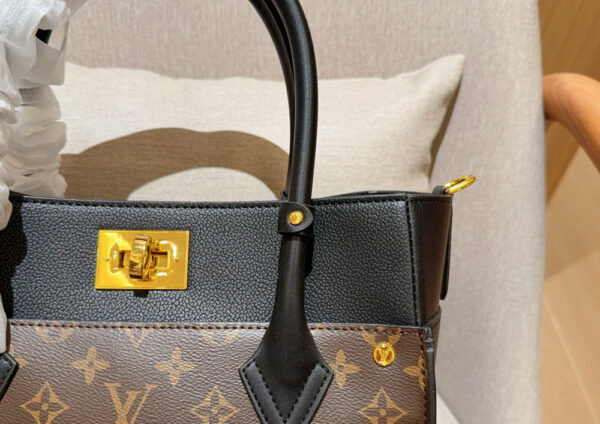 Stylish Fashion Carry Bag L5219 Stylish Fashion Carry Bag L5219